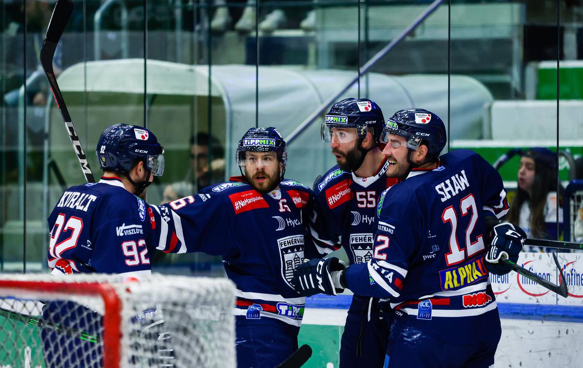 Anže Kuralt | Anže Kuralt si je s soigralci Fehervarja priigral prvi finale IceHL. | Foto Guliverimage