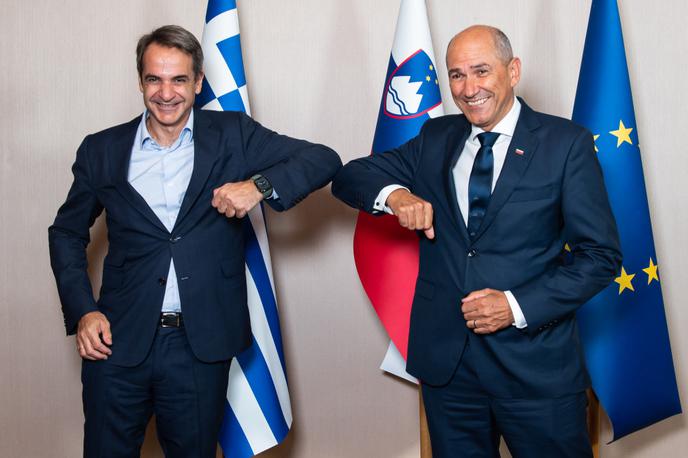 Janez Janša Kyriakos Mitsotakis | Predsednik vlade Janez Janša z grškim kolegom Kyriakosom Mitsotakisom | Foto KPV