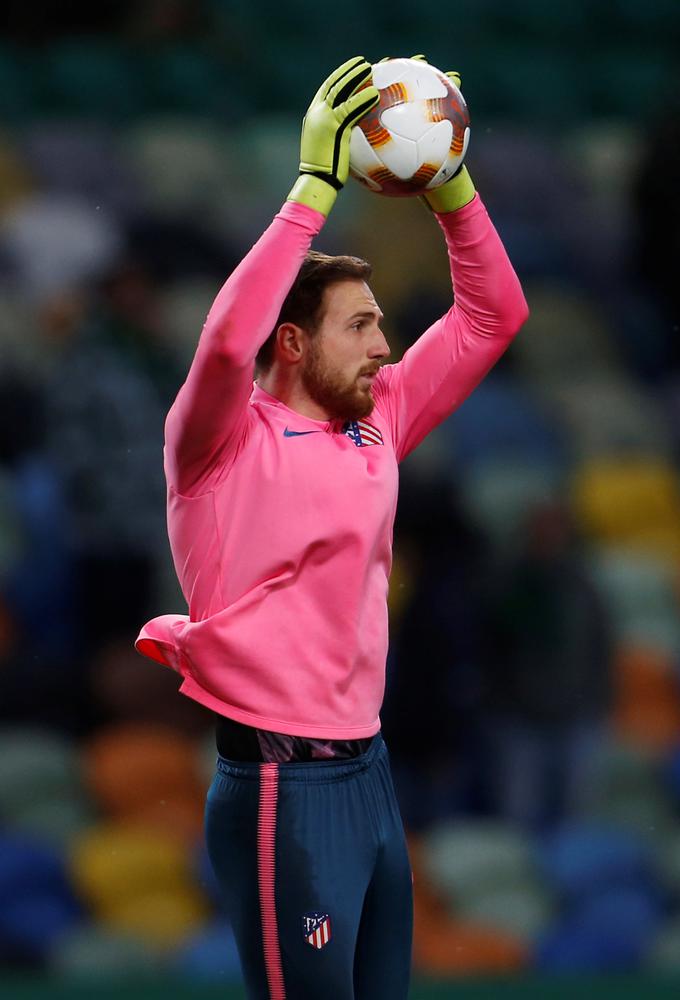 Jan Oblak je leta 2014 že branil v finalu evropske lige. Takrat je nosil barve Benfice. | Foto: Reuters