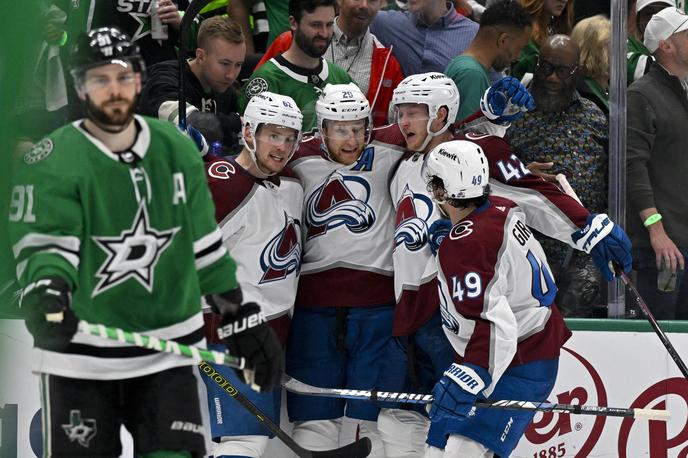 Colorado Avalanche : Dallas Stars | Hokejisti Colorada so z zmago s 5:3 podaljšali sezono za vsaj še eno tekmo. | Foto Reuters