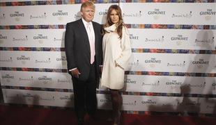 Donald Trump varal Melanio s porno zvezdnico?