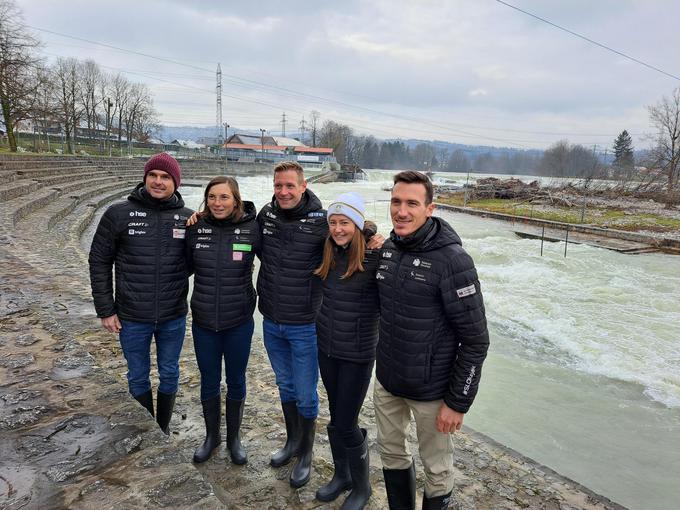 Naši najboljši tekmovalci (Peter Kauzer, Eva Terčelj, Benjamin Savšek, Eva Alina Hočevar in Luka Božič) so prav tako prikrajšani za treninge v Tacnu. | Foto: B. B.