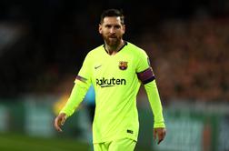 Messi z novo čarovnijo izmaknil rekord Ronaldu