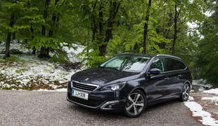 Peugeot 308 SW 1.6 BlueHDi avt. – družinska kombinacija varčnosti in razkošja prostora ter udobja