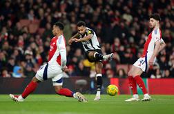 Newcastle spravil v slabo voljo Arsenal, Tottenham pa Liverpool