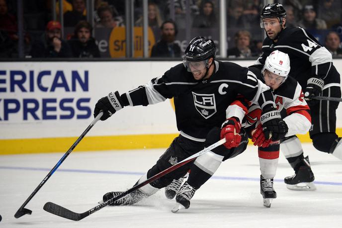 Anže Kopitar | LA Kings so le prišli do zmage, Kopitar v 20 minutah in 52 sekundah ni dosegel točke, sprožil pa je strel na gol in imel še blokado. | Foto Reuters