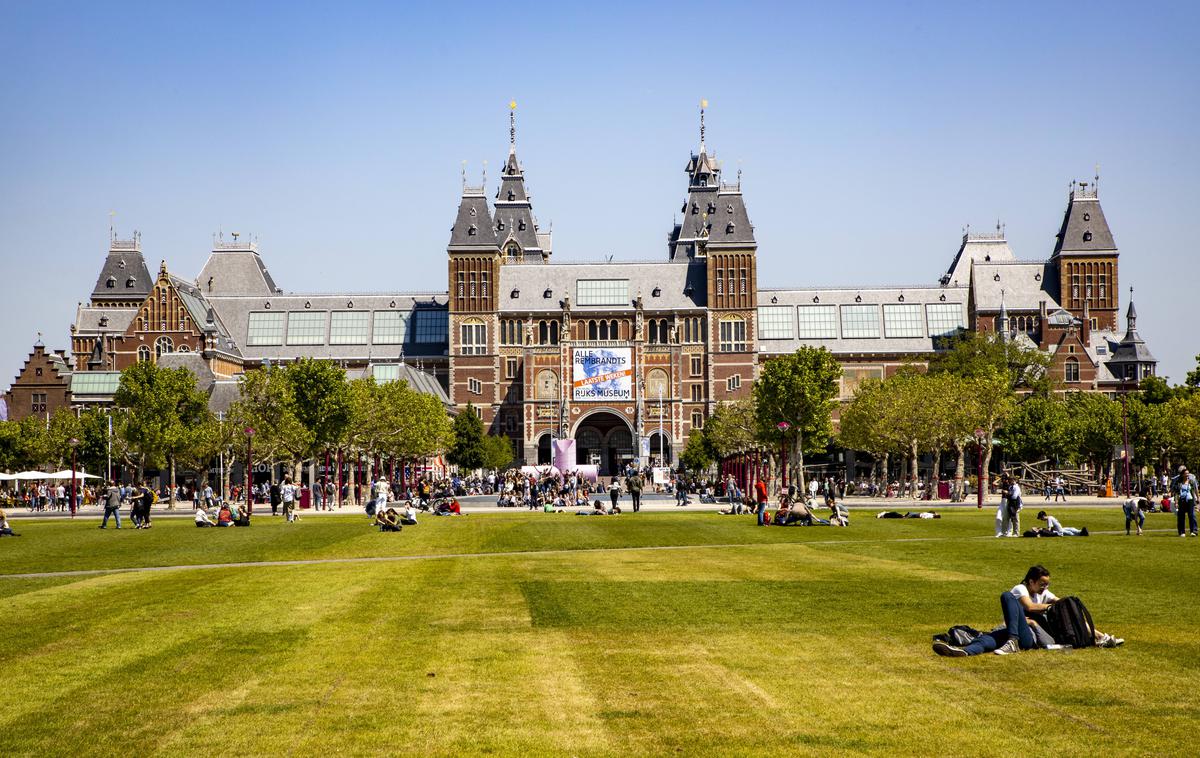 Rijksmuseum, Amsterdam, Nizozemska, muzej | "Rijksmuseum ima največjo in najbolj reprezentativno zbirko Rembrandtovih slik na svetu," je povedal novi lastnik portretov Henry Holterman. "Čutim, da ti deli sodita v muzej," je dodal. | Foto Guliverimage