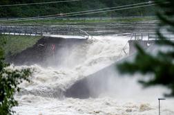 Po Sloveniji katastrofalne poplave in plazovi prizadeli še eno evropsko državo #video