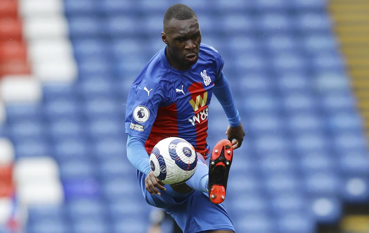 Christian Benteke | Benteke ostaja pri Crystal Palaceu še vsaj dve sezoni. | Foto Guliverimage