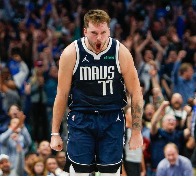 Luka Dončić je domačo zmago nad Brooklynom zaznamoval s kar 14 točkami v zadnjih treh minutah srečanja! | Foto: Reuters