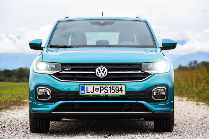 Volkswagen t-cross 1.0 TSI DSG | Foto Gašper Pirman