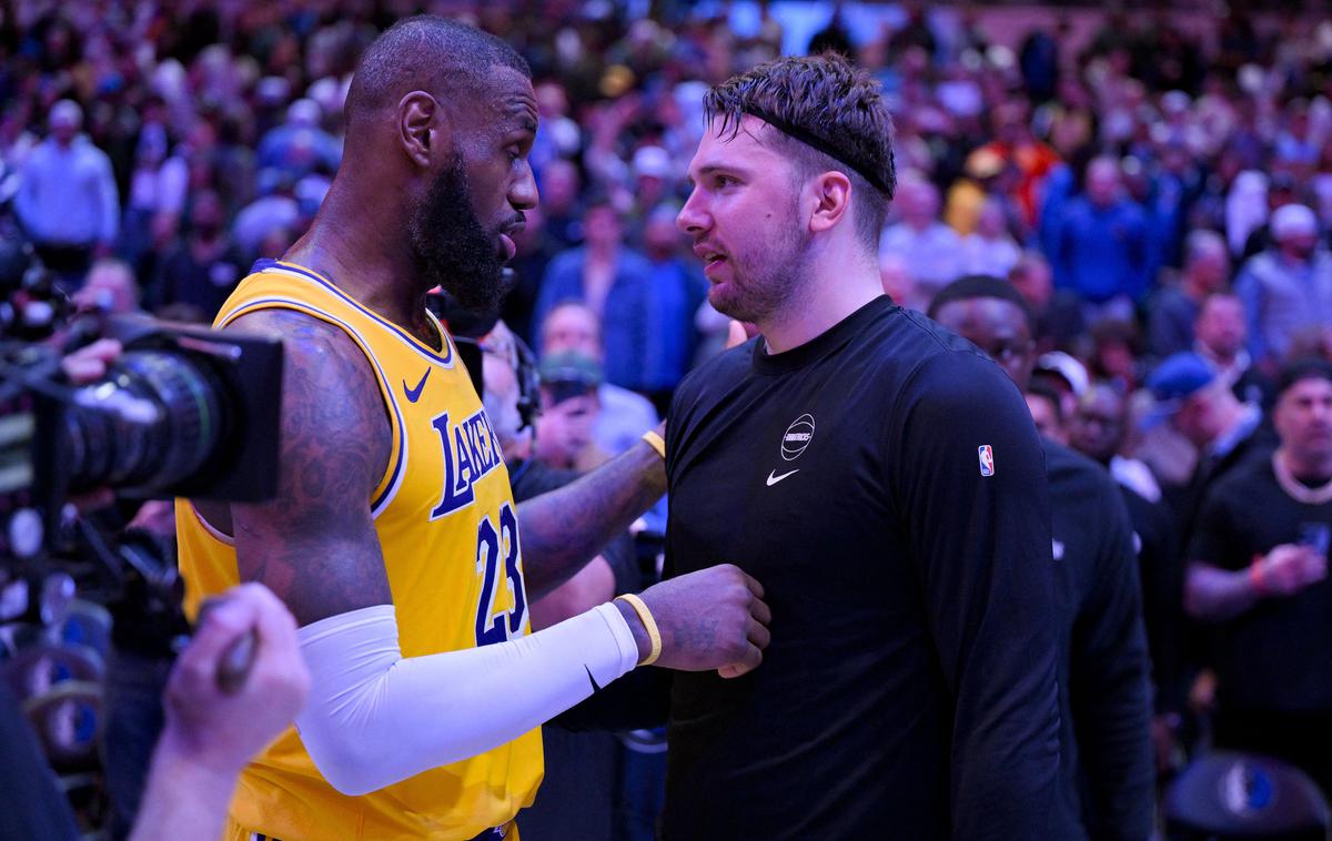 Luka Dončić LeBron James | Luka Dončić je z Dallas Mavericks prišel do četrte zaporedne zmage. | Foto Reuters