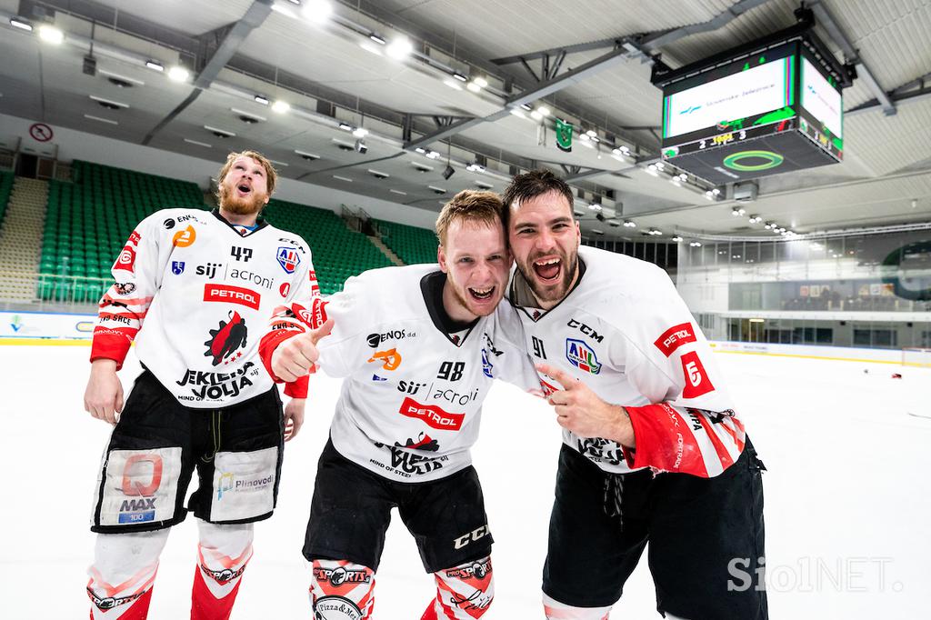 Jesenice prvaki - Olimpija finale