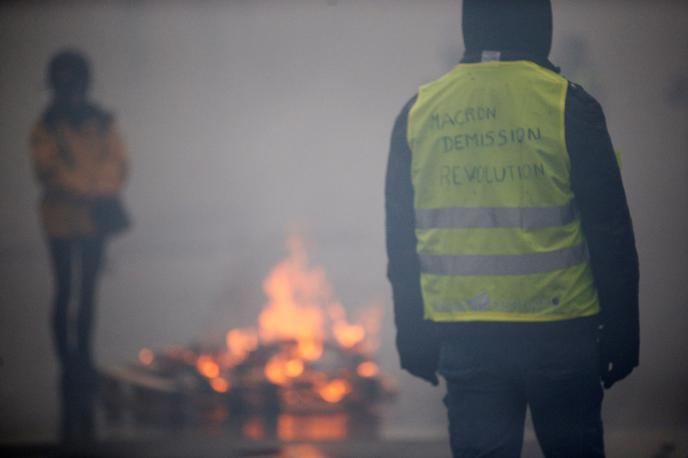 rumeni jopiči | Foto Reuters