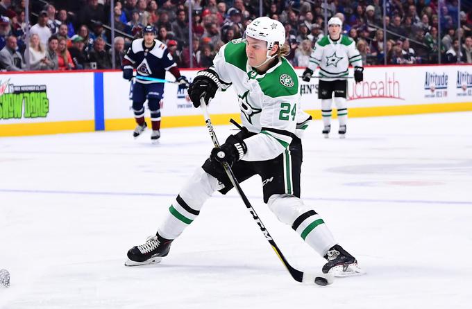 Oba gola za Dallas Stars, ki so z 2:1 premagali Colorado Avalanche, je dosegel Roope Hintz. | Foto: Reuters