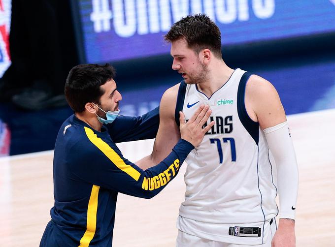 Facundo Campazzo je bil še pred kratkim član Dallas Mavericks, zdaj pa brani barve Crvene zvezde, a zaradi kazni beograjskega kluba lahko za zdaj nastopa le v ligi ABA. | Foto: Reuters