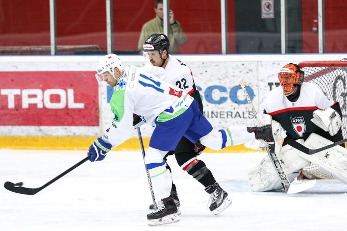 Ljubljančana je med pripravami nekoliko presenetila le suverena zmaga nad Japonci, proti katerim upa, da bodo tudi na prvenstvu (začeli ga bodo v soboto ob 13. uri) prikazali podobno predstavo. | Foto: Matic Klanšek Velej/Sportida