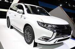 Mitsubishi outlander PHEV: nov pogon za najbolje prodajanega priključnega hibrida