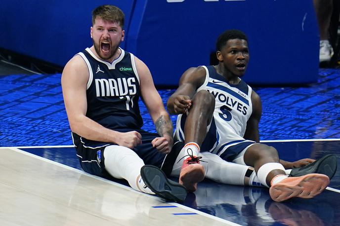 Luka Dončić - Anthony Edwards | Luka Dončić in Anthony Edwards sta se pomerila v lanskem finalu zahodne konference. Ljubljančan je Dallas z zmago nato popeljal v finale lige NBA. | Foto Guliverimage