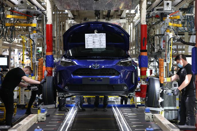 Toyota yaris cross tovarna | Toyota je leto 2022 začela slabo. Poleg epidemije so za izpad proizvodnje poskrbeli še protesti tovornjakarjev v Kanadi in ZDA. Zdaj proizvodnja stoji še zaradi kibernetskega napada. | Foto Toyota