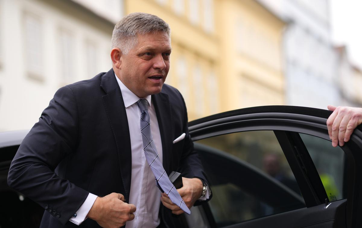 Robert Fico | 59-letni Fico vodi tristransko vladno koalicijo, ki jo sestavljajo njegova populistična stranka Smer-SD, socialdemokratski Glas in skrajno desna nacionalistična SNS. | Foto Guliverimage