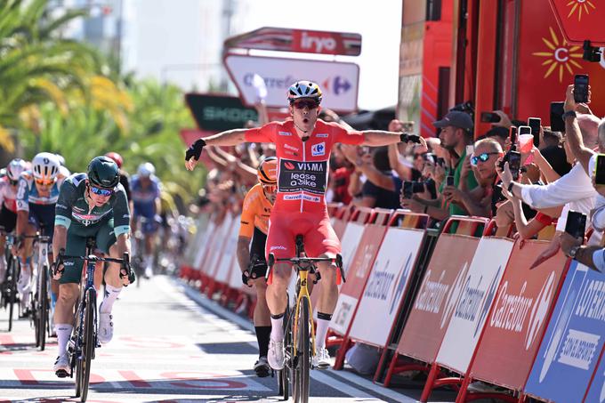 Wout van Aert ob prihodu v cilj tretje etape. | Foto: Guliverimage