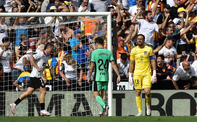 Jan Oblak je na gostovanju pri Valencii prejel tri zadetke. | Foto: Guliverimage