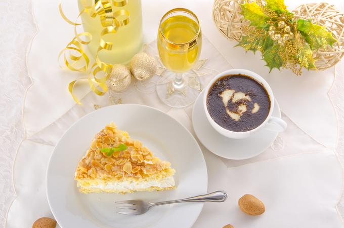 hrana kulinarika vino kava torta | Foto: Thinkstock