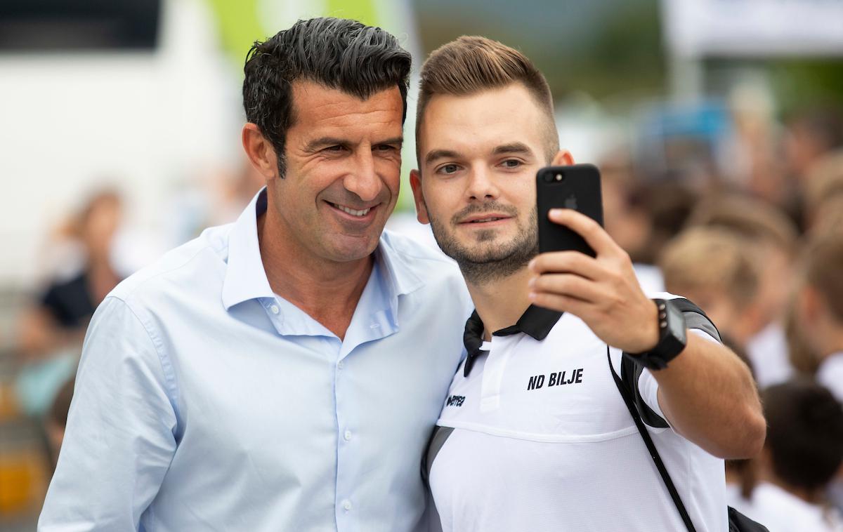 Luis Figo | Portugalec Luis Figo bo v torek obul nogometne čevlje in se preizkusil na igrišču sredi Ljubljane.  | Foto Vid Ponikvar