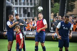 Uefa Ljubljana 2019 Trg Republike Nogomet v šolah