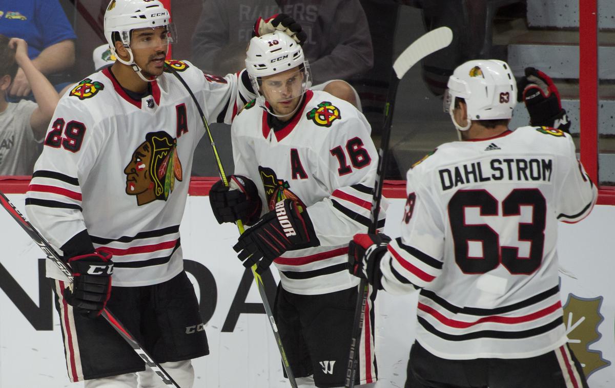 Chicago Blackhawks | Chicago Blackhawks so izgubili na gostovanju pri Vancouvru, kar je njihov tretji zaporedni poraz. | Foto Reuters