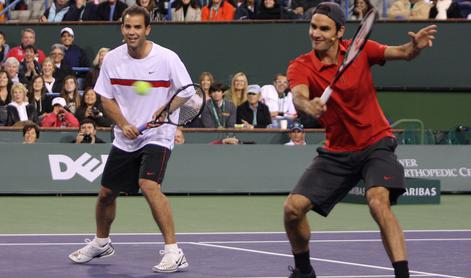 Legendarni Pete Sampras se je poklonil Rogerju Federerju