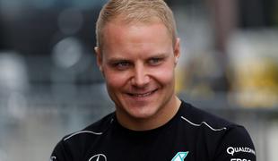 Bottas podaljšal z Mercedesom