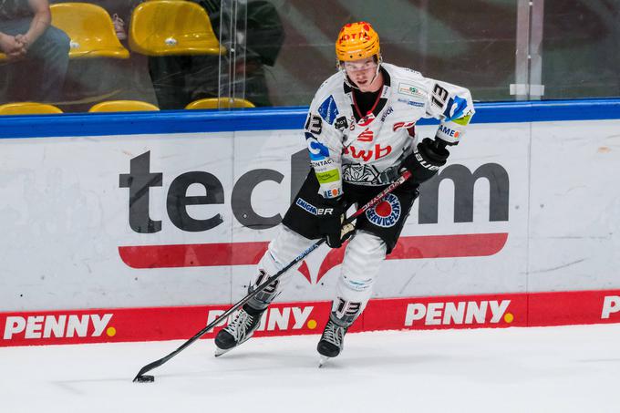  Žiga Jeglič je s Fischtown Penguins izgubil v Pragi. | Foto: Guliverimage