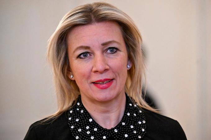 Tiskovna predstavnica ruskega ministrstva za zunanje zadeve Marija Zaharova je po poročanju ruske državne tiskovne agencije Ria Novosti sporočila, da Moskva spremlja navedbe o mogoči dobavi srbskega streliva Ukrajini, a so za odziv potrebna dejstva, ker gre za preveč pomembno vprašanje, tudi z vidika rusko-srbskih odnosov. | Foto: Reuters