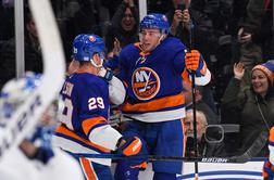 New York Islanders do nove zmage, St. Louis na vrhu zahoda