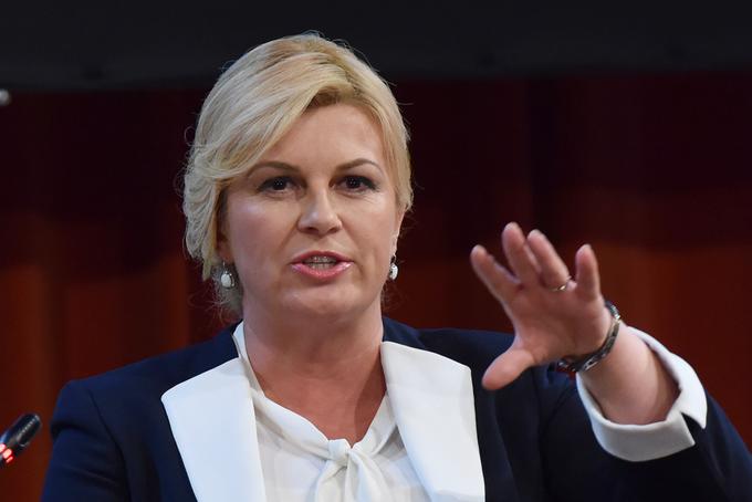 Hrvaška predsednica Kolinda Grabar Kitarović je bila v prvih dveh novega leta na nekajdnevnem skrivnostnem obisku v Washington. Kaj je tam v resnici počela, hrvaška javnost ni izvedela. Nikoli ni skrivala svoje naklonjenosti ZDA. | Foto: STA ,