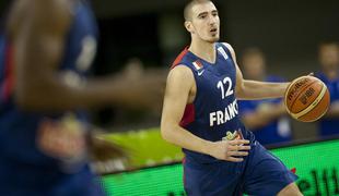 Šok za Francijo: De Colo z zlomljeno roko