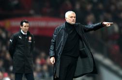 Zanimiv derbi na Old Traffordu, po katerem Mourinho ostaja brez zmage