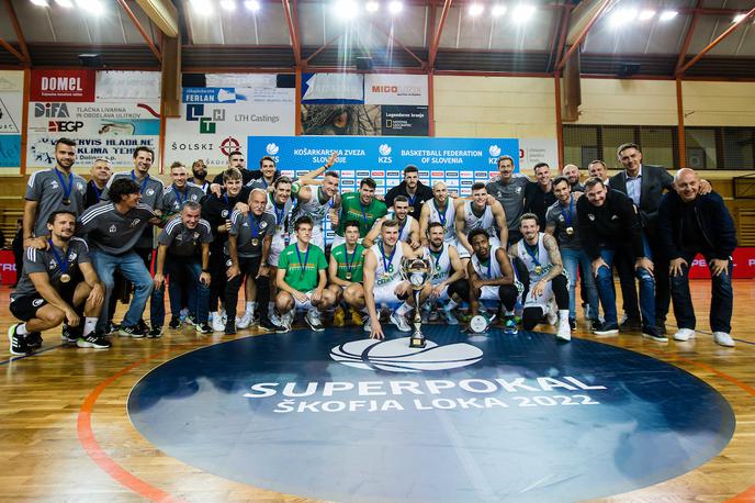 superpokal Cedevita Olimpija Helios Suns | Cedevita Olimpija bo v ponedeljek lovila že 12. superpokalno lovoriko. Njen tekmec bodo Domžalčani, ki še niso osvojili superpokala. | Foto Grega Valančič/Sportida