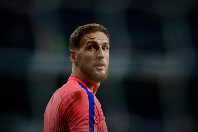 Jan Oblak je v soboto na gostovanju v Valladolidu pomagal Atleticu do zmage s 3:2, v osmini finala pokala pa se bo njegov klub pomeril z Girono. | Foto: Getty Images