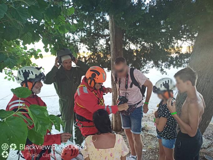 Vsi so živi in brez poškodb.  | Foto: HGSS - Hrvaška gorska reševalna služba