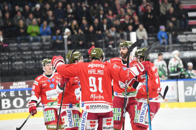 Bolzano se veseli 15. zmage na zadnjih 17 tekmah. | Foto: Manfred Mair