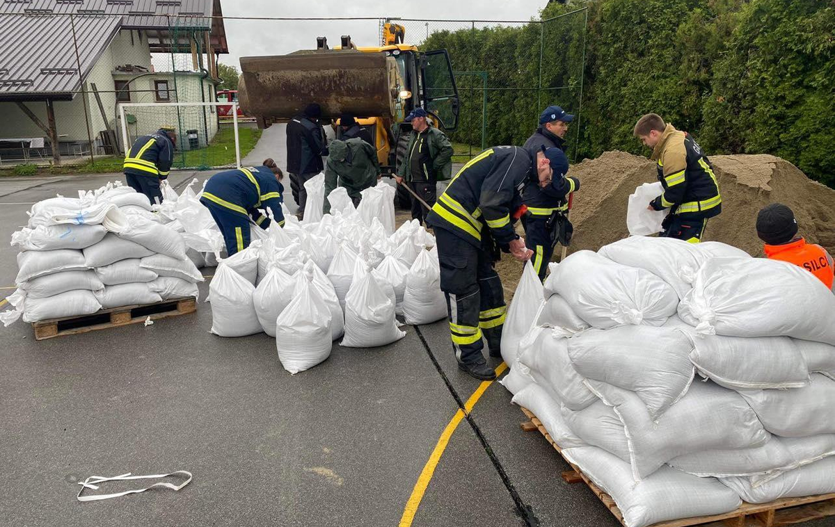 vreme, poplave, Meteoinfo Slovenija | Tudi tokrat so mogoče poplave meteorne vode, zato preventiva na izpostavljenih območjih ne bo odveč. Fotografija je iz arhiva Meteoinfo Slovenija. | Foto Dejan Habjančič/Meteoinfo Slovenija