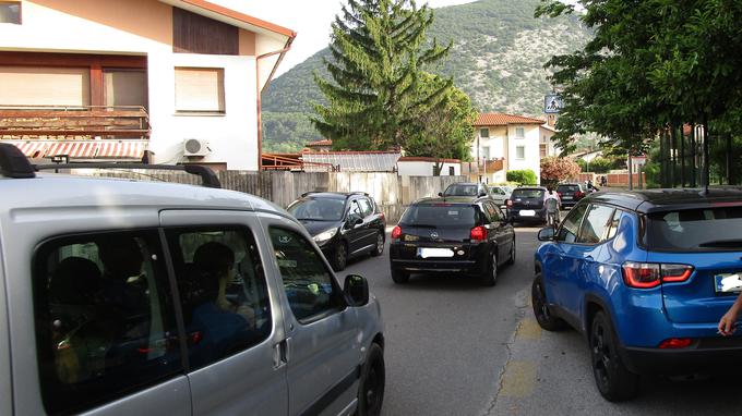 Tako je na običajen dan videti prostor pred šolo. | Foto: Mestna občina Nova Gorica