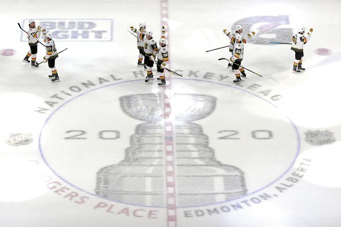 Vegas Golden Knights | Hokejisti Vegas Golden Knights so se kot prvi uvrstili v drugi krog končnice. | Foto Getty Images