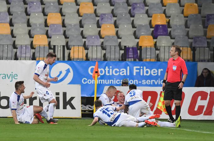 Celjani so se takole veselili gola, ki jim je prinesel točko na štajerskem derbiju v Ljudskem vrtu. | Foto: Miloš Vujinović/Sportida