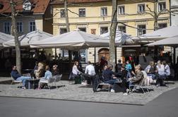 Od sobote nič več številčne omejitve za zbiranja