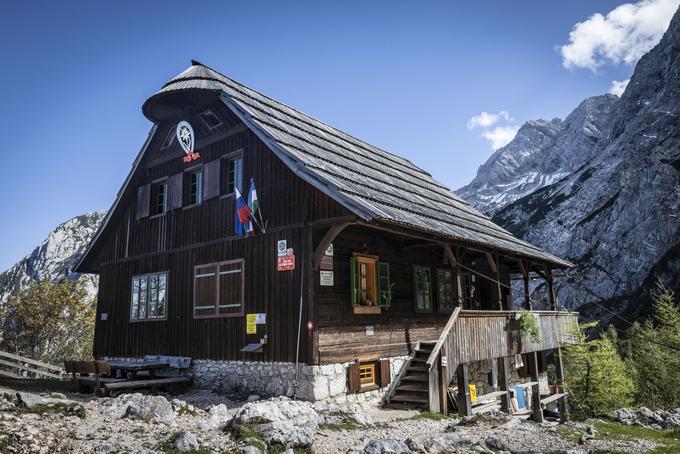 Češka koča na Spodnjih Ravneh | Foto: Bojan Puhek