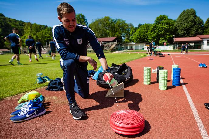 NK Olimpija trening | NZS je klubom poslala navodila, ki jih bodo morali upoštevati organizatorji tekem. | Foto Grega Valančič / Sportida